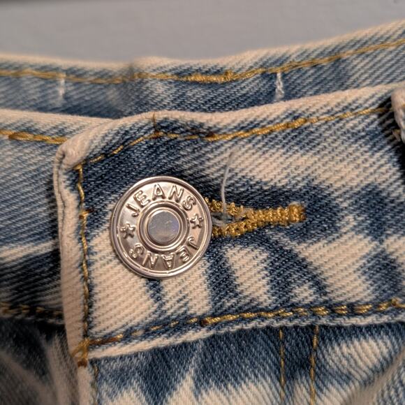 Distressed Blue Jean Shorts with Frayed Hem - Picture 5 of 6